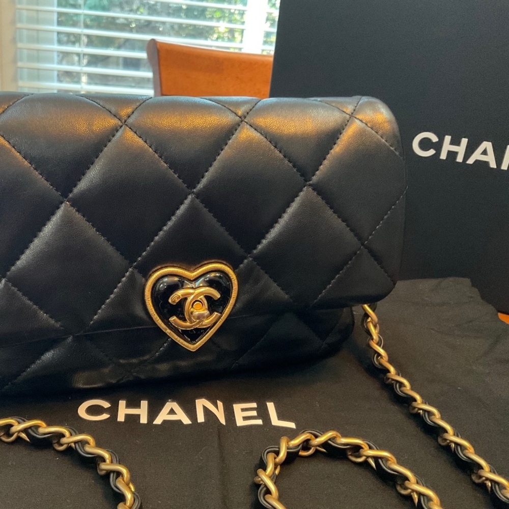Chanel lambskin Black Quilted Crossbody with Gold Heart Accent AUTHENTIC